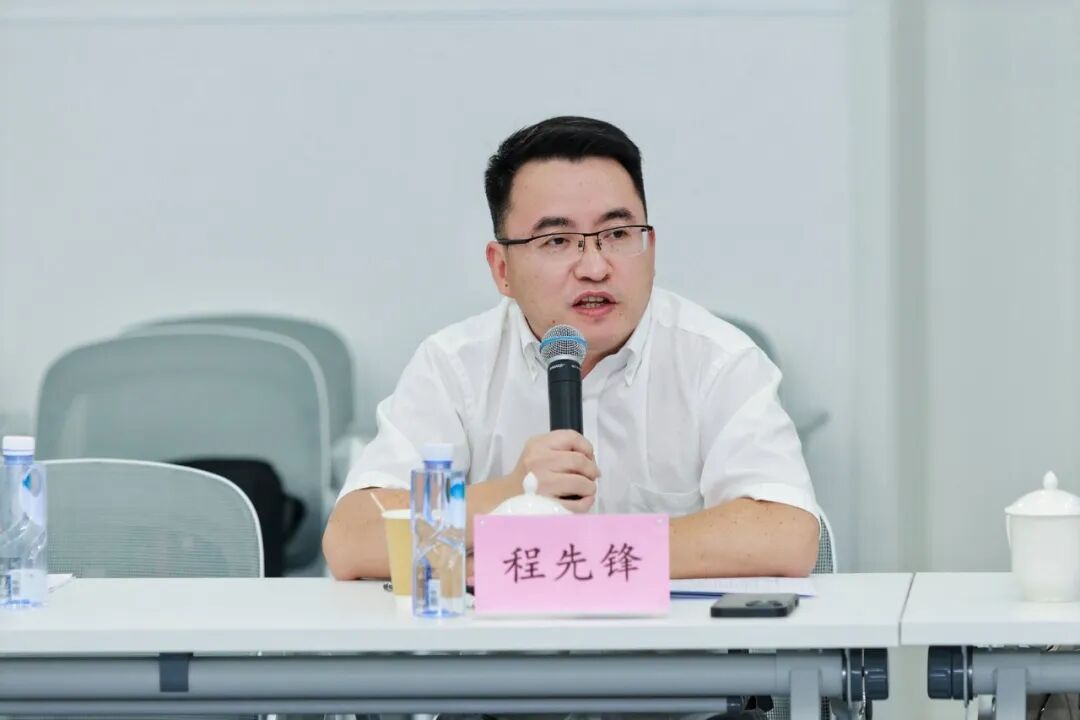 新聞報道 | 通錦精密參加蘇州市新時代工商管理企業家聯合會周日交流會