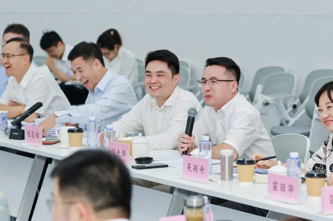 新聞報道 | 通錦精密參加蘇州市新時代工商管理企業家聯合會周日交流會